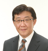 理事長の写真を掲載